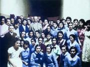 Atatürk Çocuklarla Birlikte